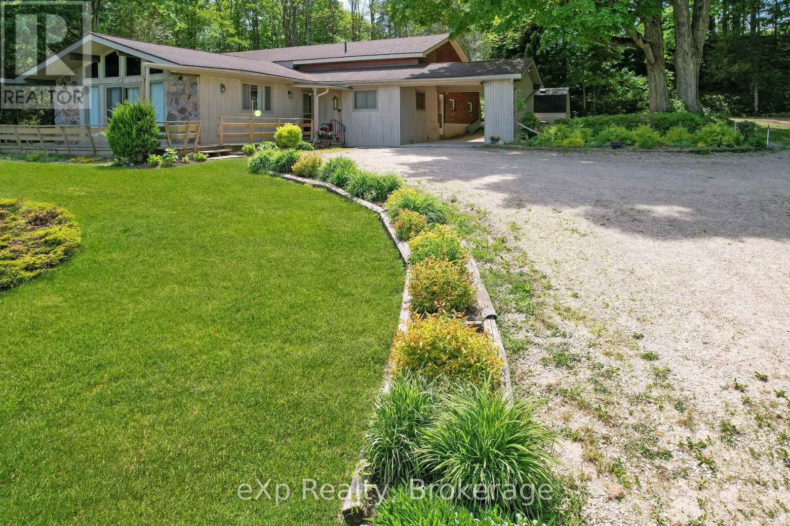 448 LAKE ROSALIND ROAD 4 - 32