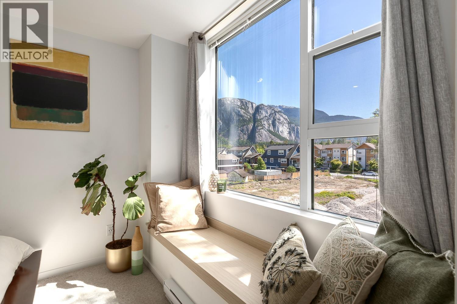 3 38447 BUCKLEY AVENUE, Squamish