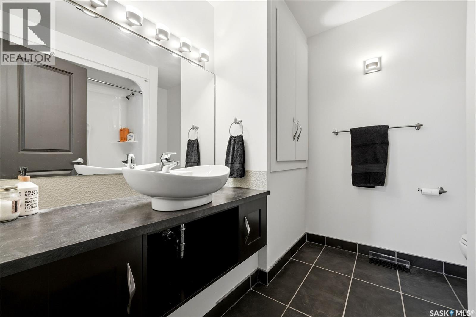 1 1324 Halifax STREET — photo 31