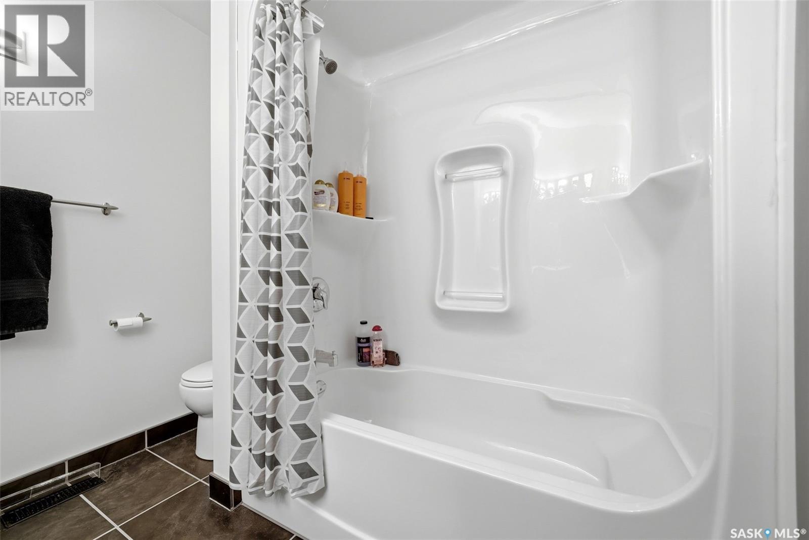1 1324 Halifax STREET — photo 32
