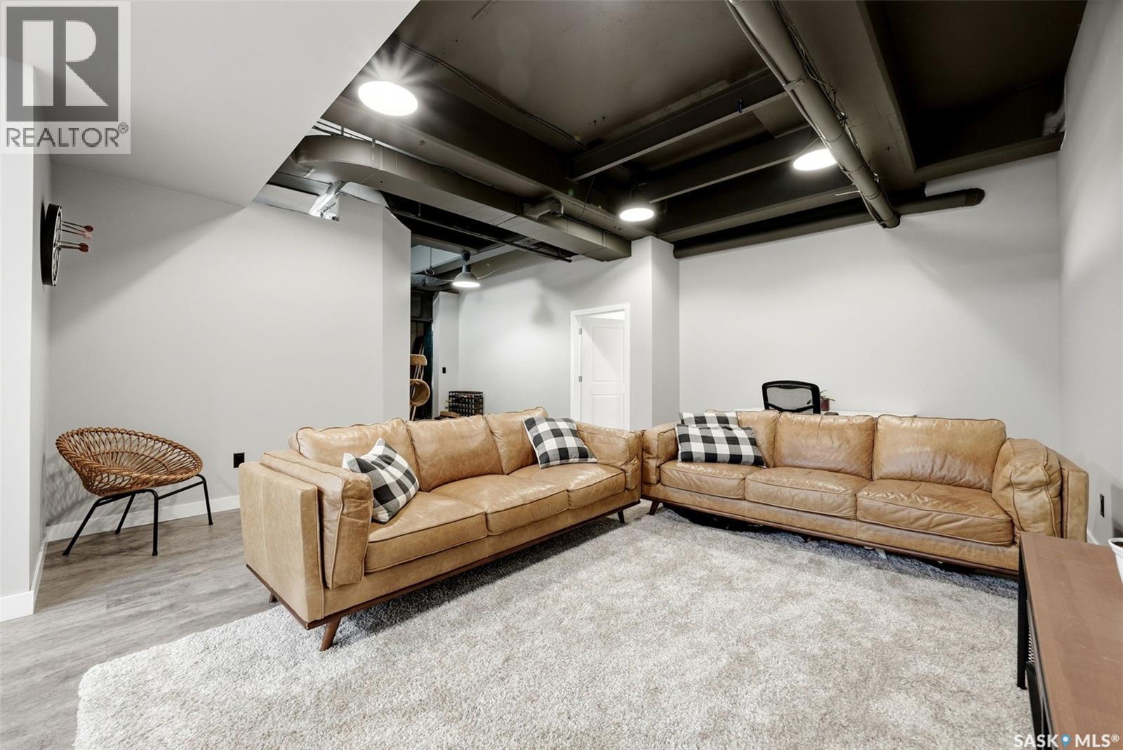 1 1324 Halifax STREET — photo 35