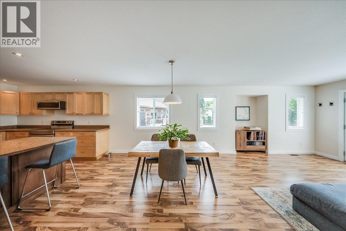 1214 Heather Place - 13