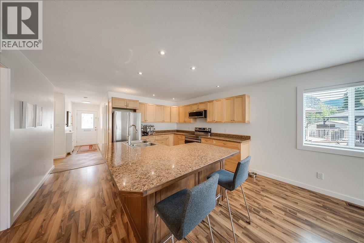 1214 Heather Place - 6
