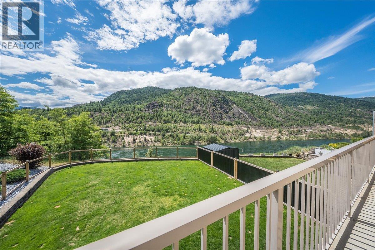 1214 Heather Place - 21