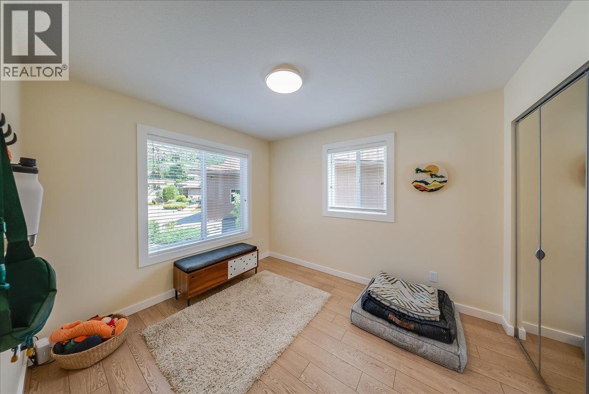1214 Heather Place - 5