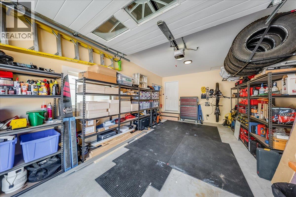 1214 Heather Place, Trail