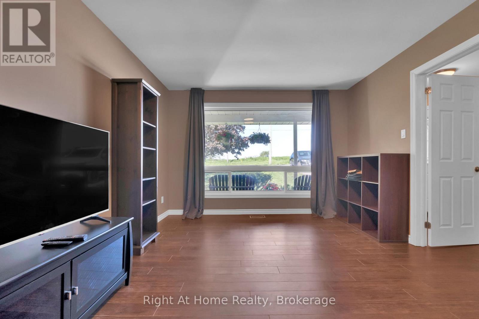 5751 MAIN STREET - 15