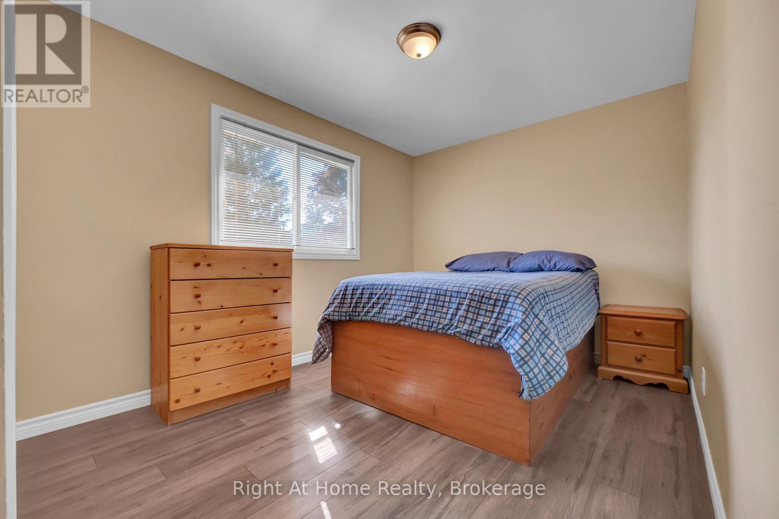 5751 MAIN STREET - 20