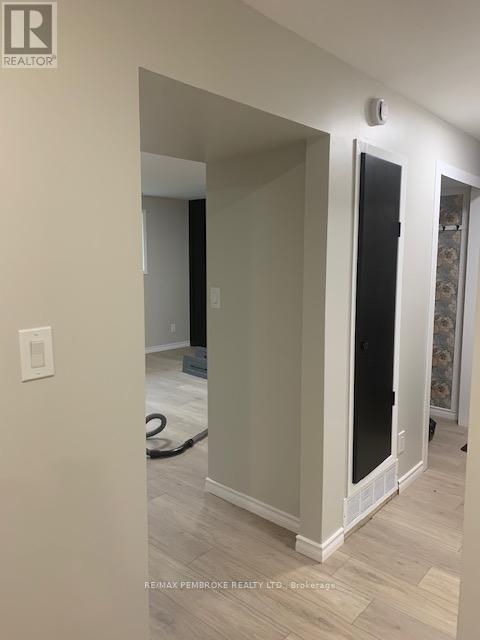 410 GREEN LAKE ROAD - 35