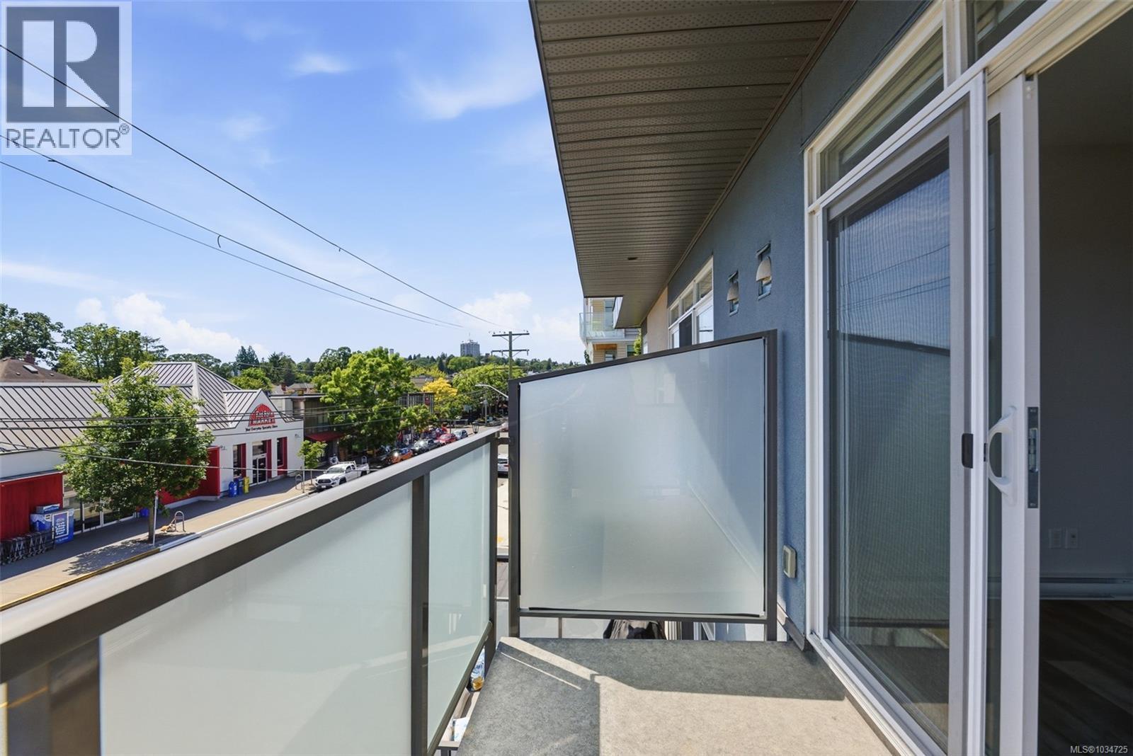 303 1515 Redfern St, Victoria