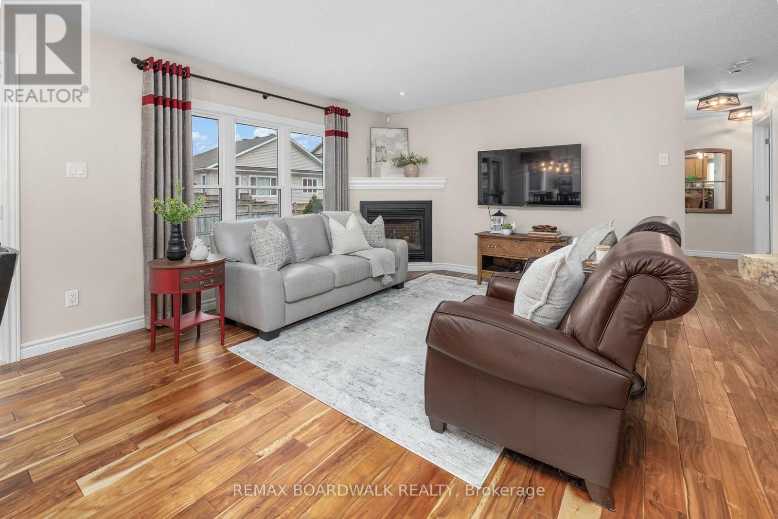 36 SINCLAIR AVENUE - 7