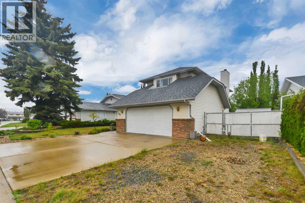 37 Denovan Crescent - 43