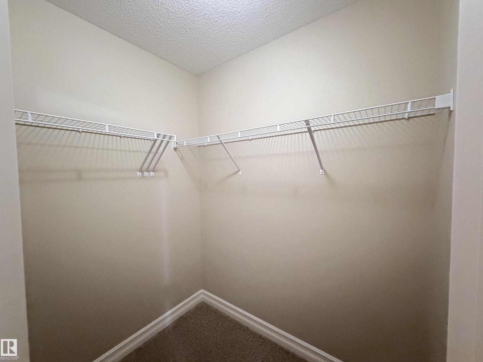 3027 26 AV NW NW - 14