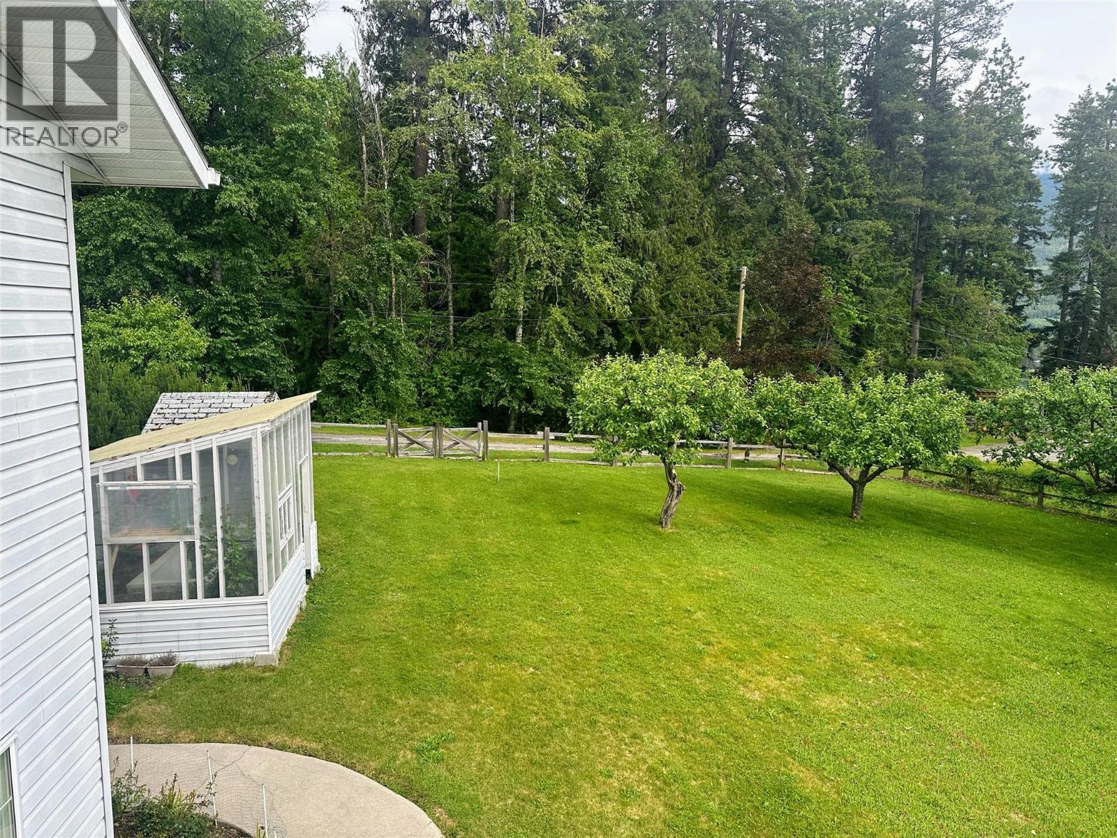 5924 Stafford Road - 11