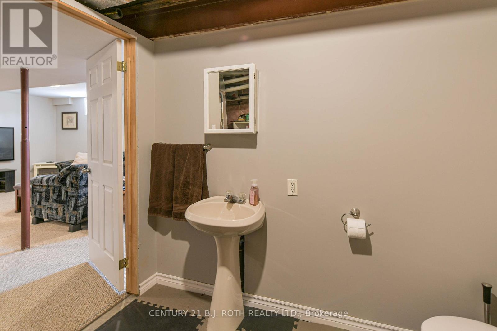 25 RACHAEL ROAD - 15