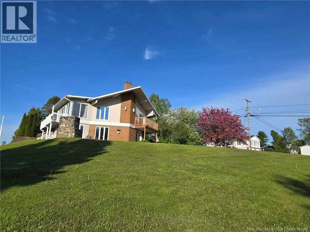 245 Beaulieu Street - 49