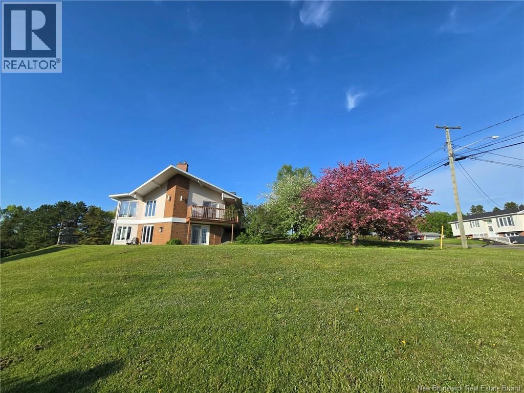 245 Beaulieu Street - 50