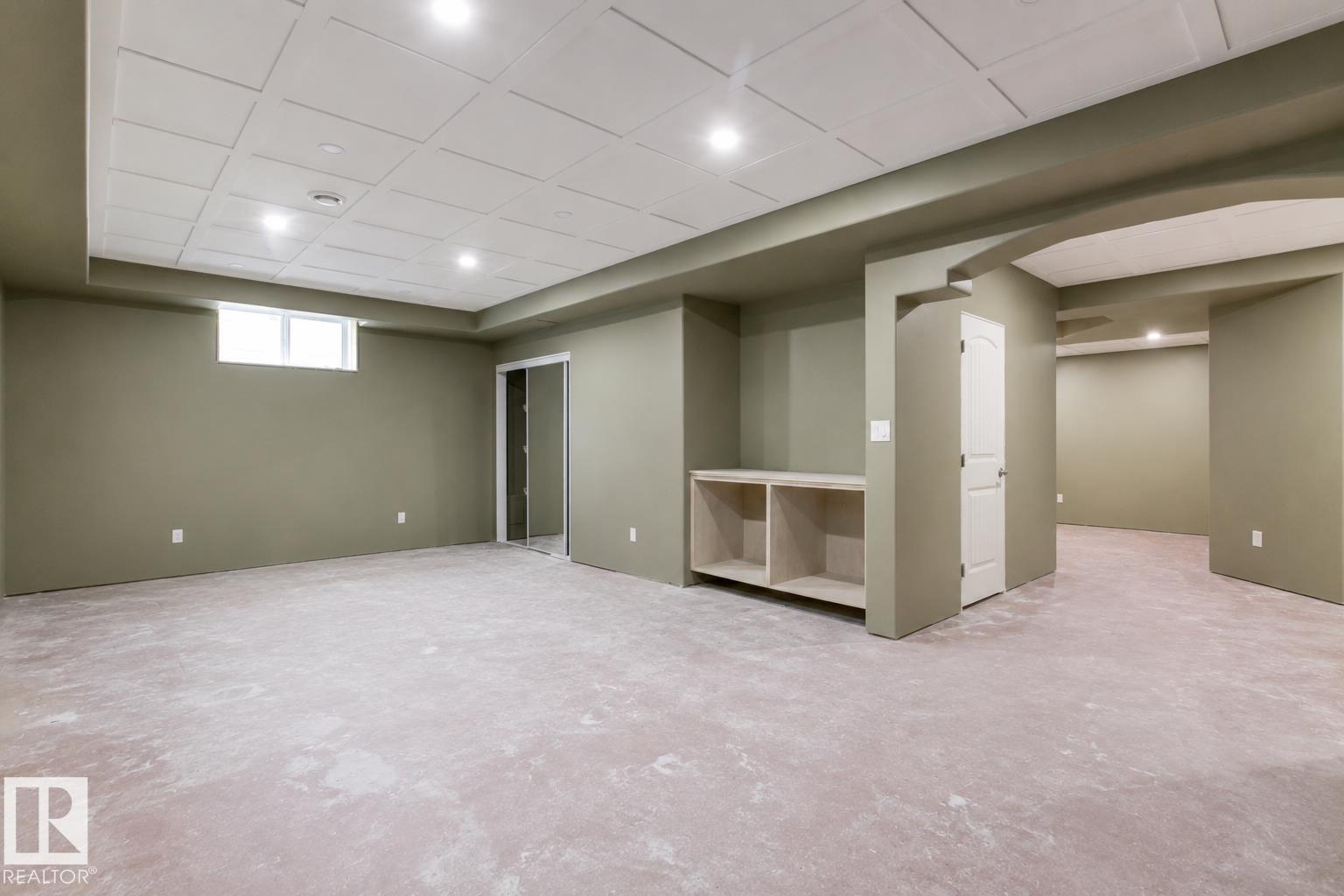 703 107A ST SW - 37