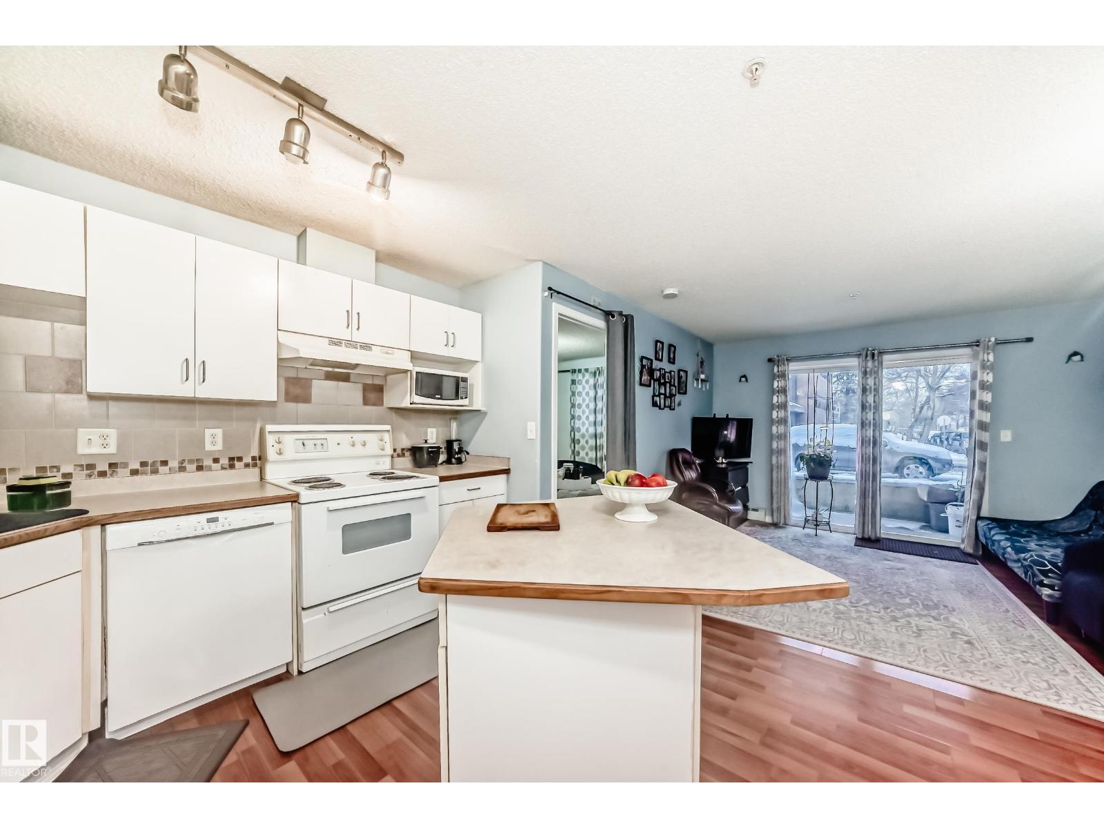#108 10535 122 ST NW - 9