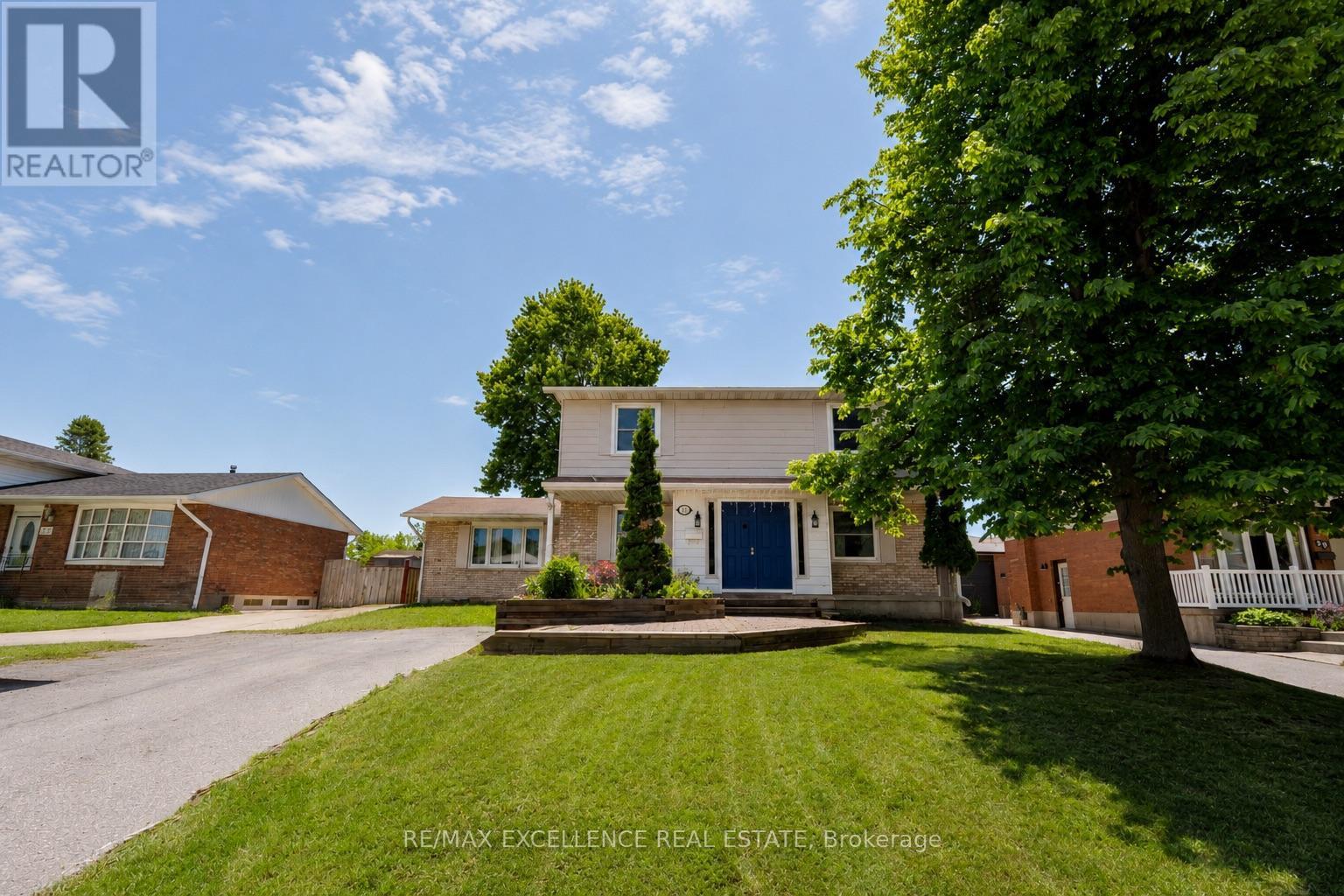 27 WADSWORTH DRIVE - 2