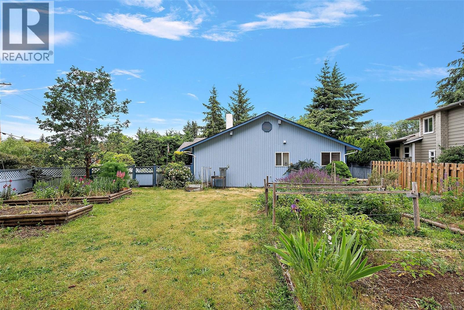 2428 Marlene Dr, Colwood
