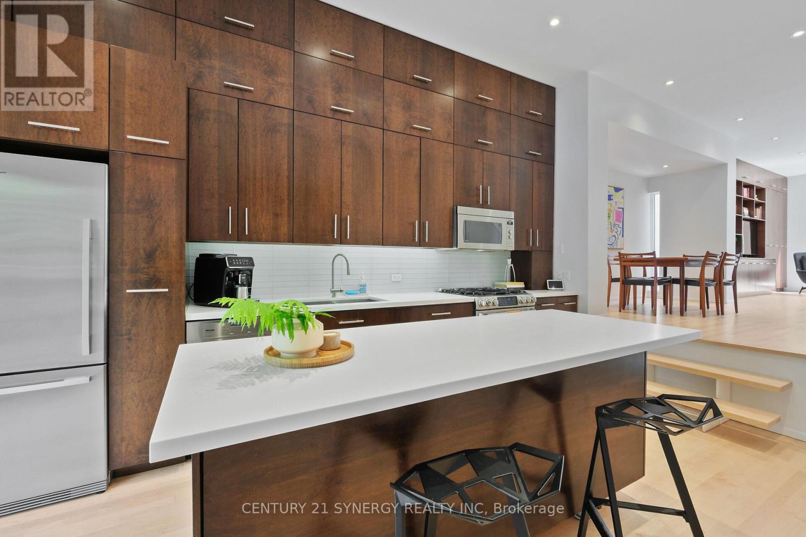 26 STONEHURST AVENUE - 17