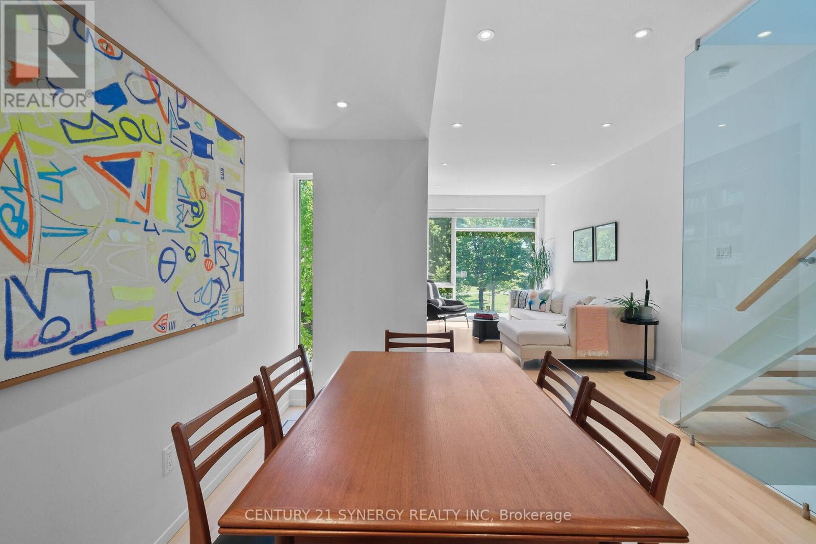 26 STONEHURST AVENUE - 21