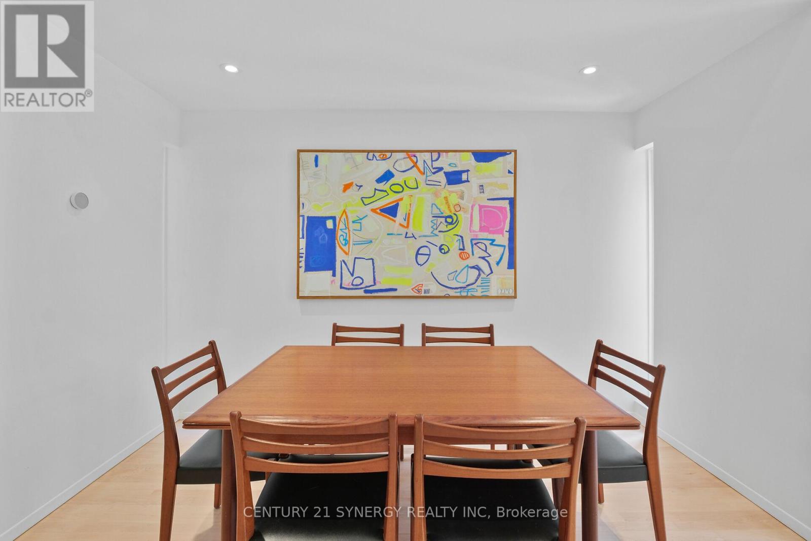 26 STONEHURST AVENUE - 22
