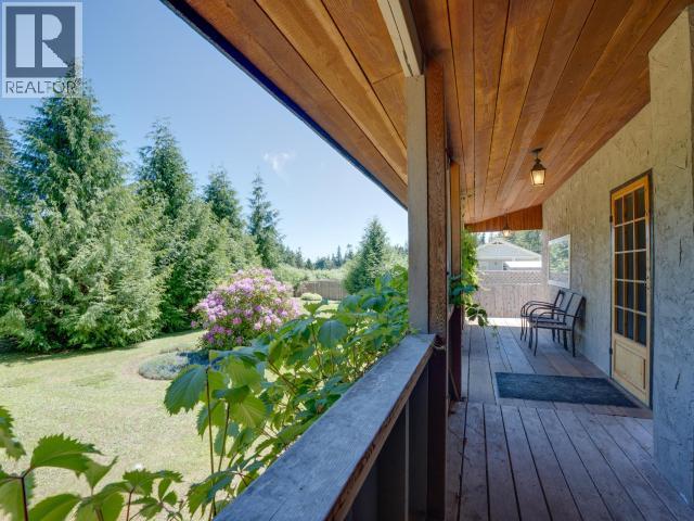 3010 OAK STREET - 18