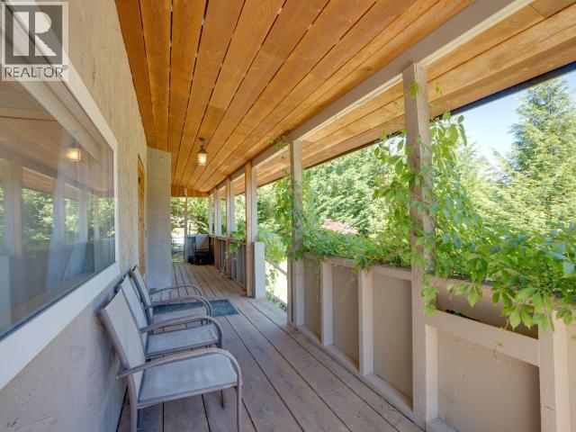 3010 OAK STREET, Texada Island