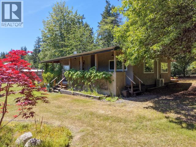 3010 OAK STREET, Texada Island