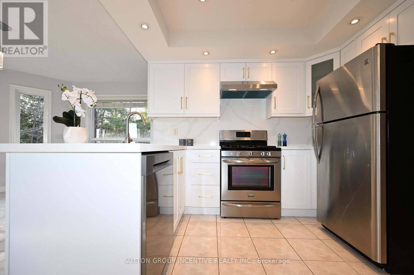 26 WARNER ROAD - 9