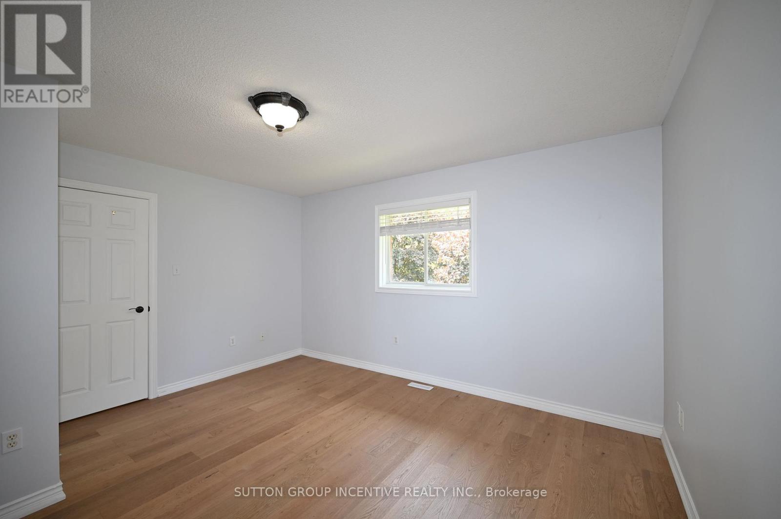 26 WARNER ROAD - 27