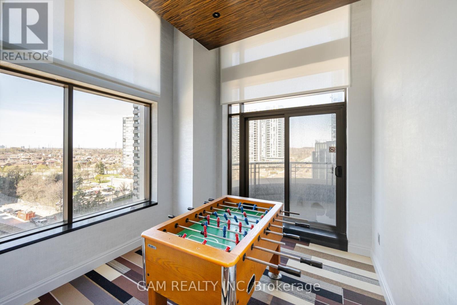 #1102 385 PRINCE OF WALES DRIVE - 22