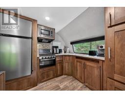 201 - 142571 35 Road, West Grey, ON N0G1C0 Photo 9