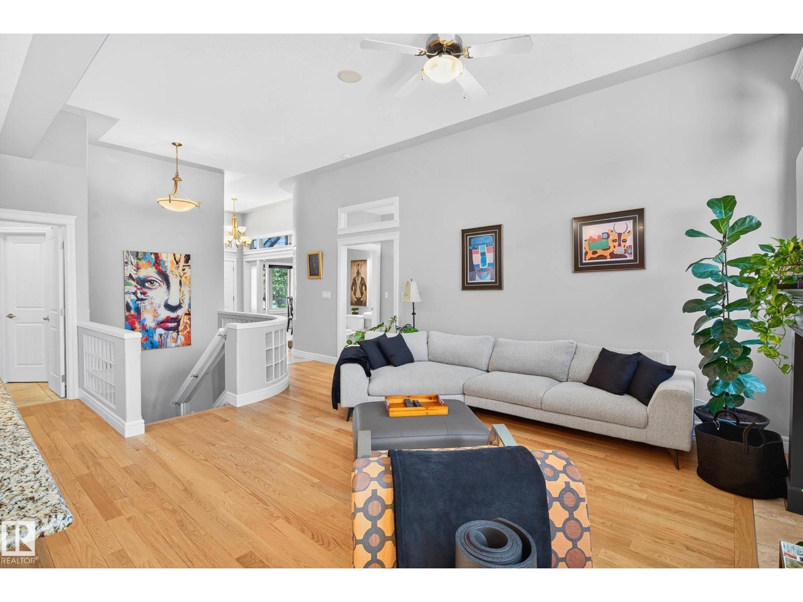 13 OAKCREST TC - 10