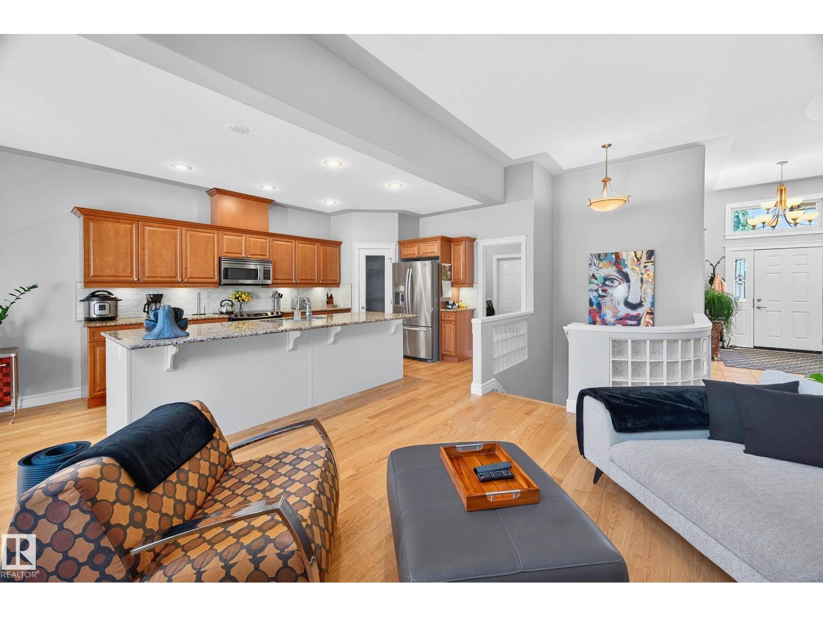 13 OAKCREST TC - 11