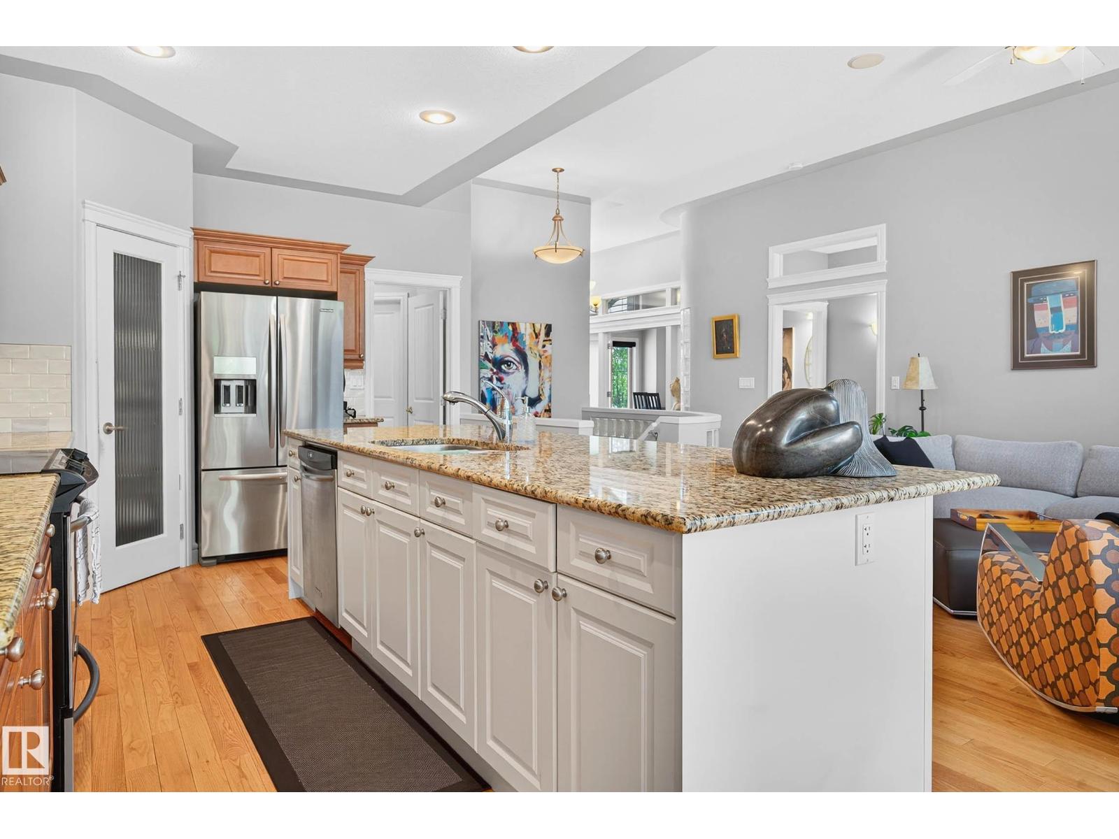 13 OAKCREST TC - 16