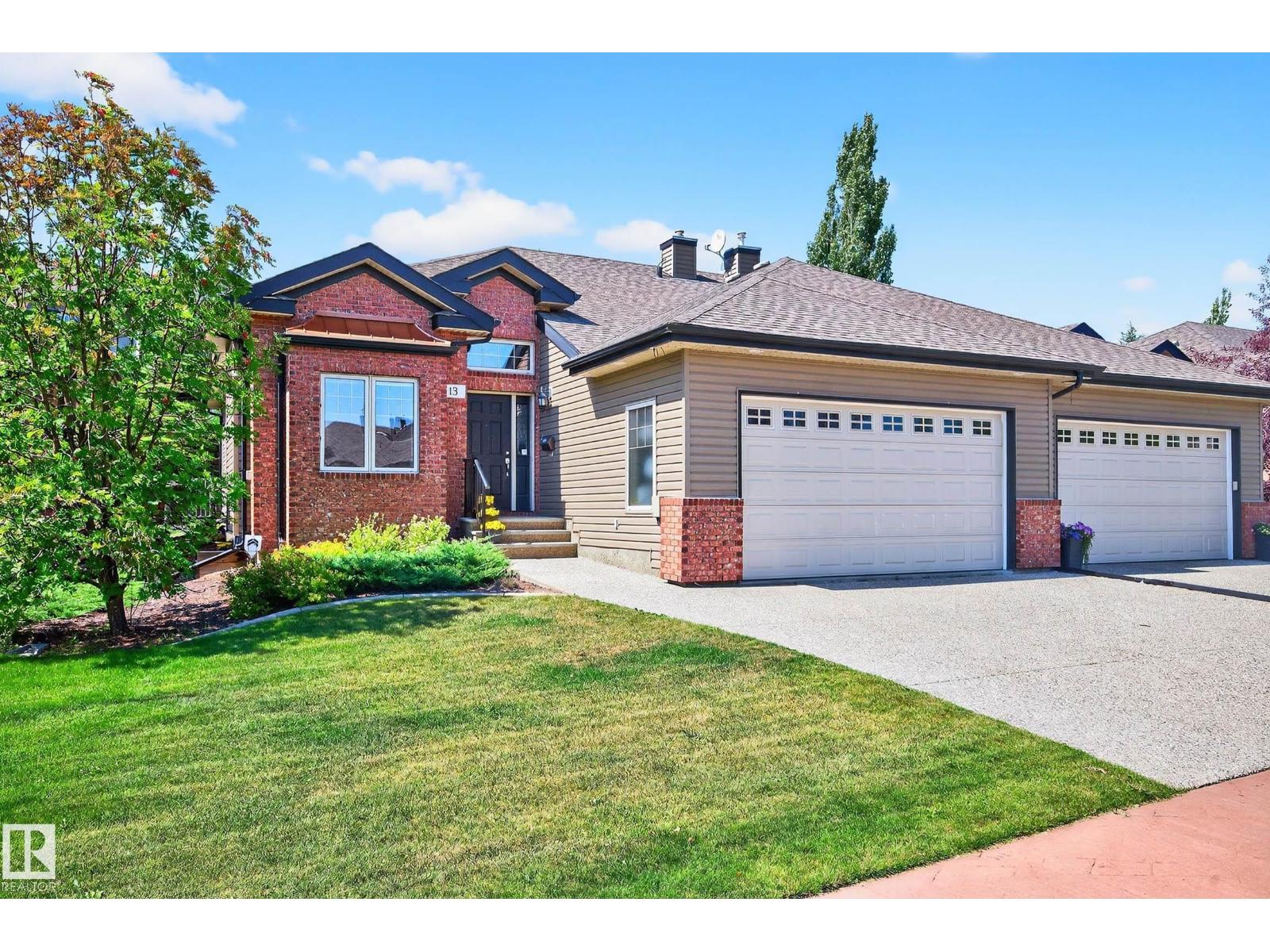 13 OAKCREST TC - 2