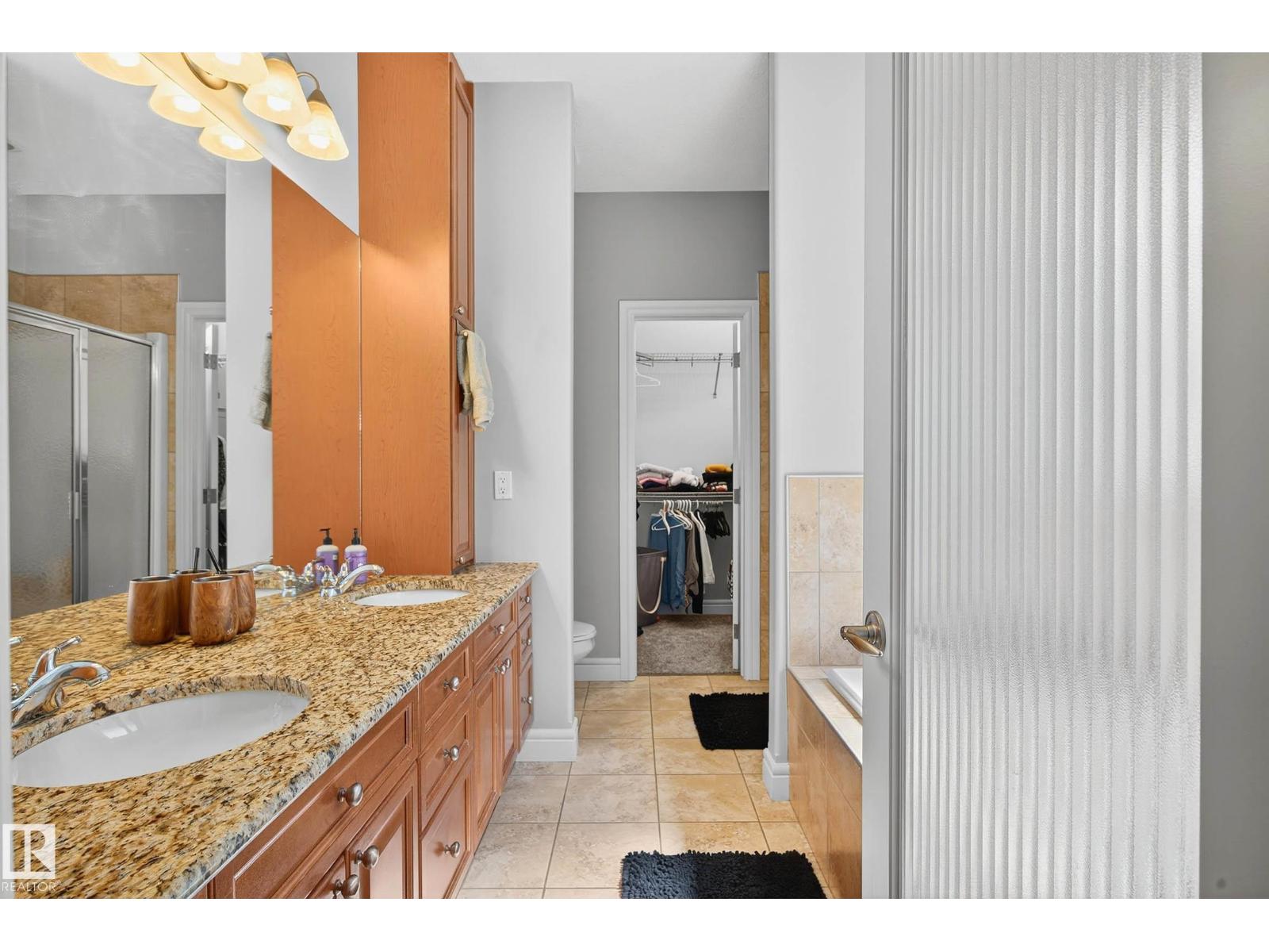 13 OAKCREST TC - 22