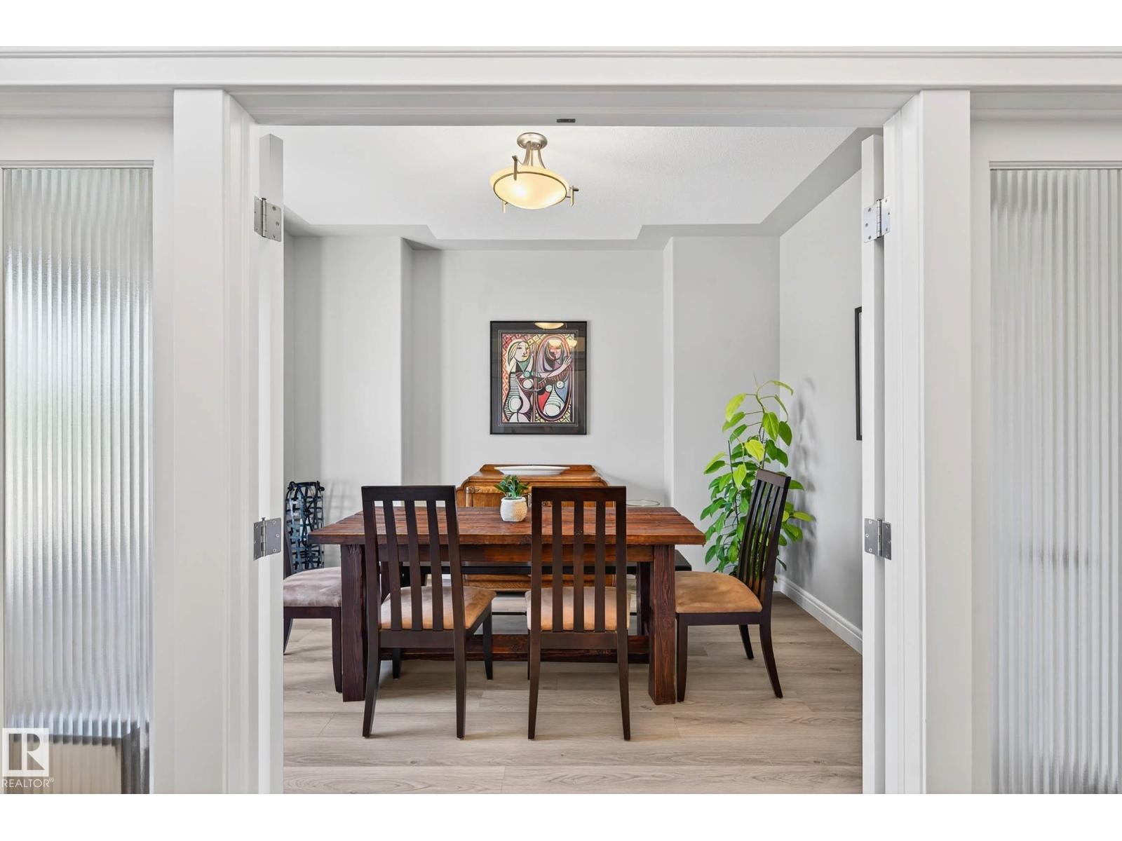 13 OAKCREST TC - 25
