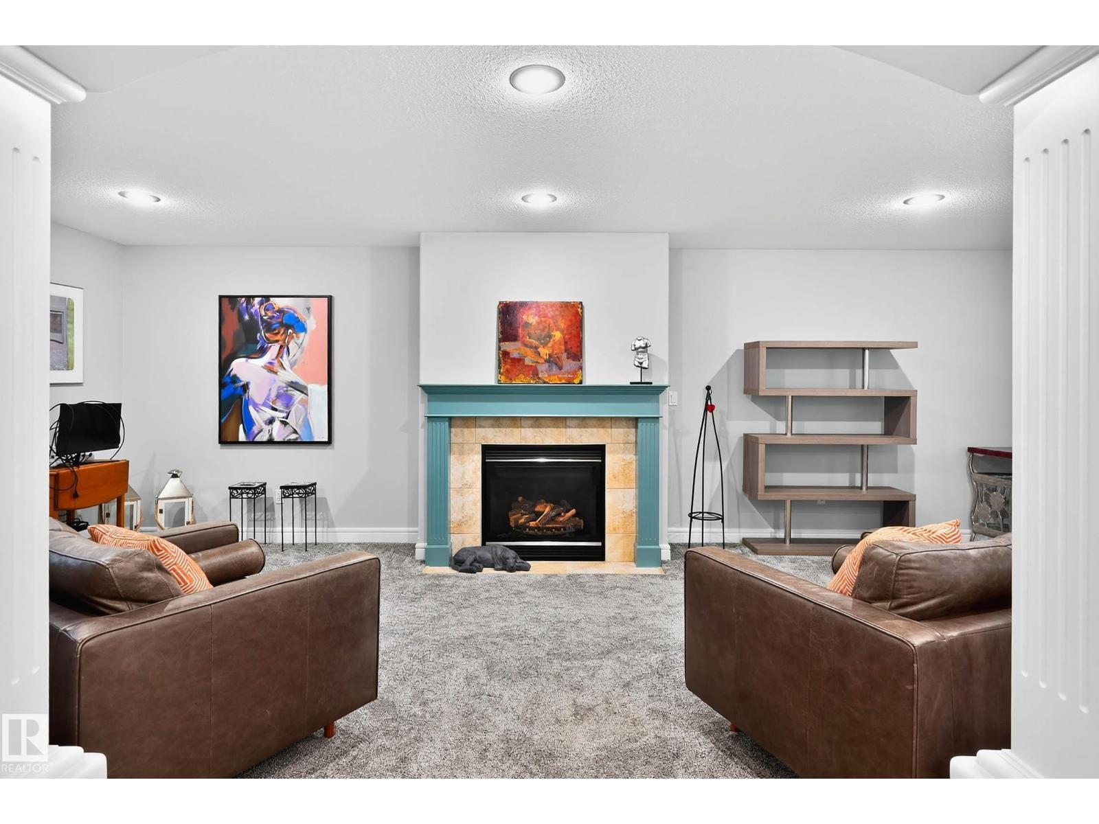 13 OAKCREST TC - 31