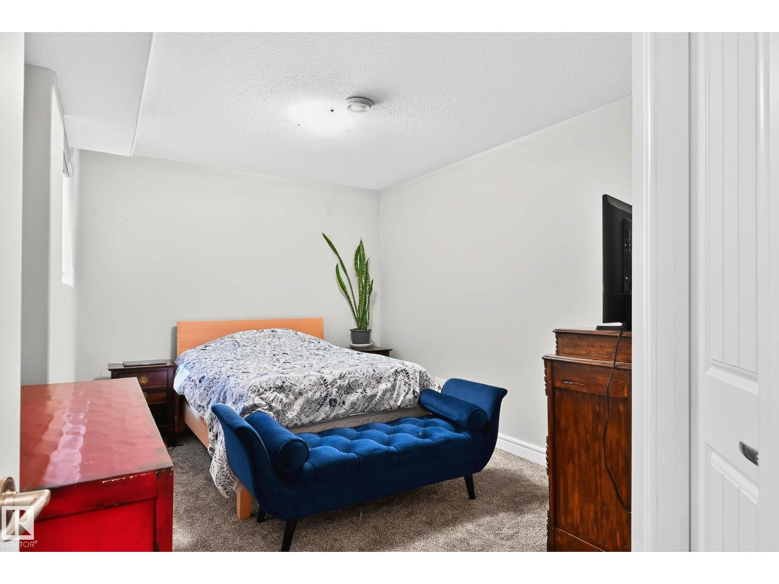 13 OAKCREST TC - 39