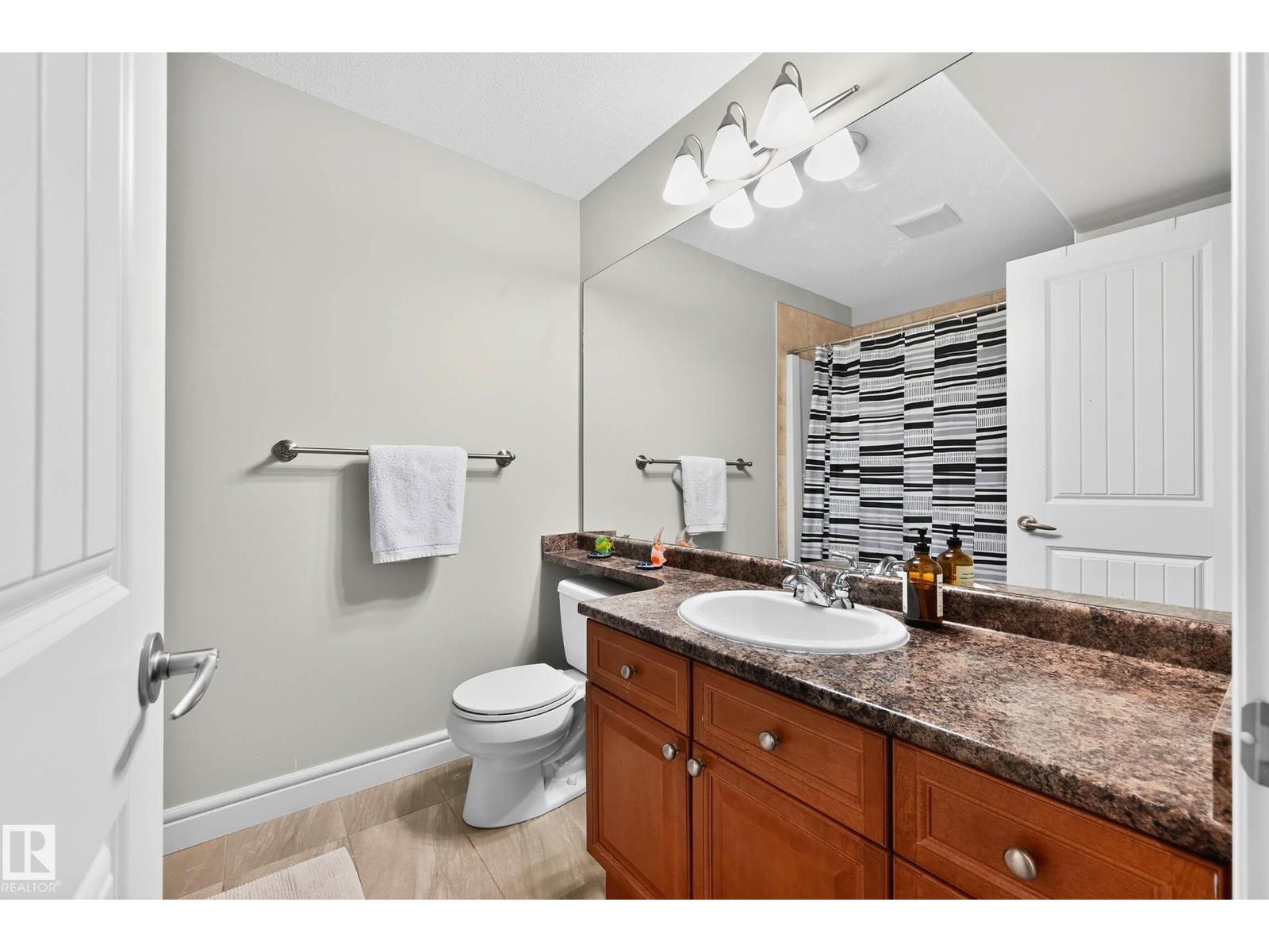 13 OAKCREST TC - 41