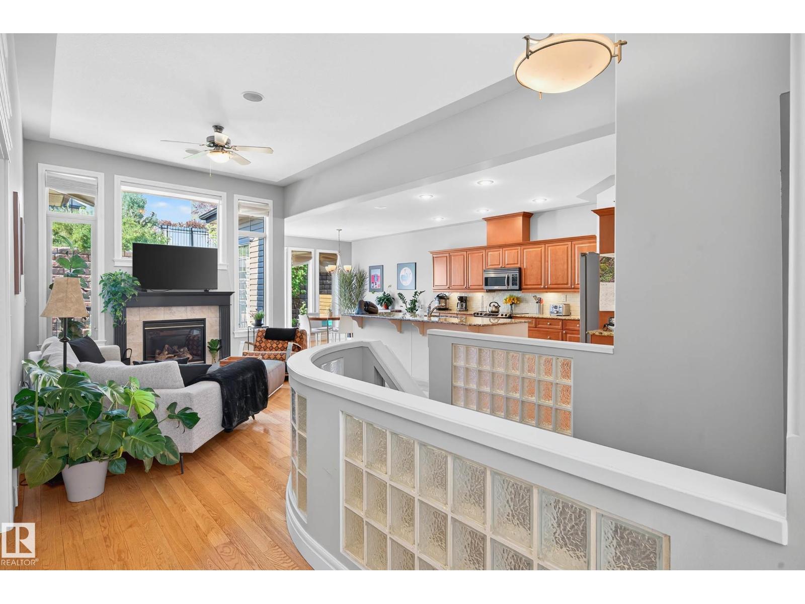 13 OAKCREST TC - 6