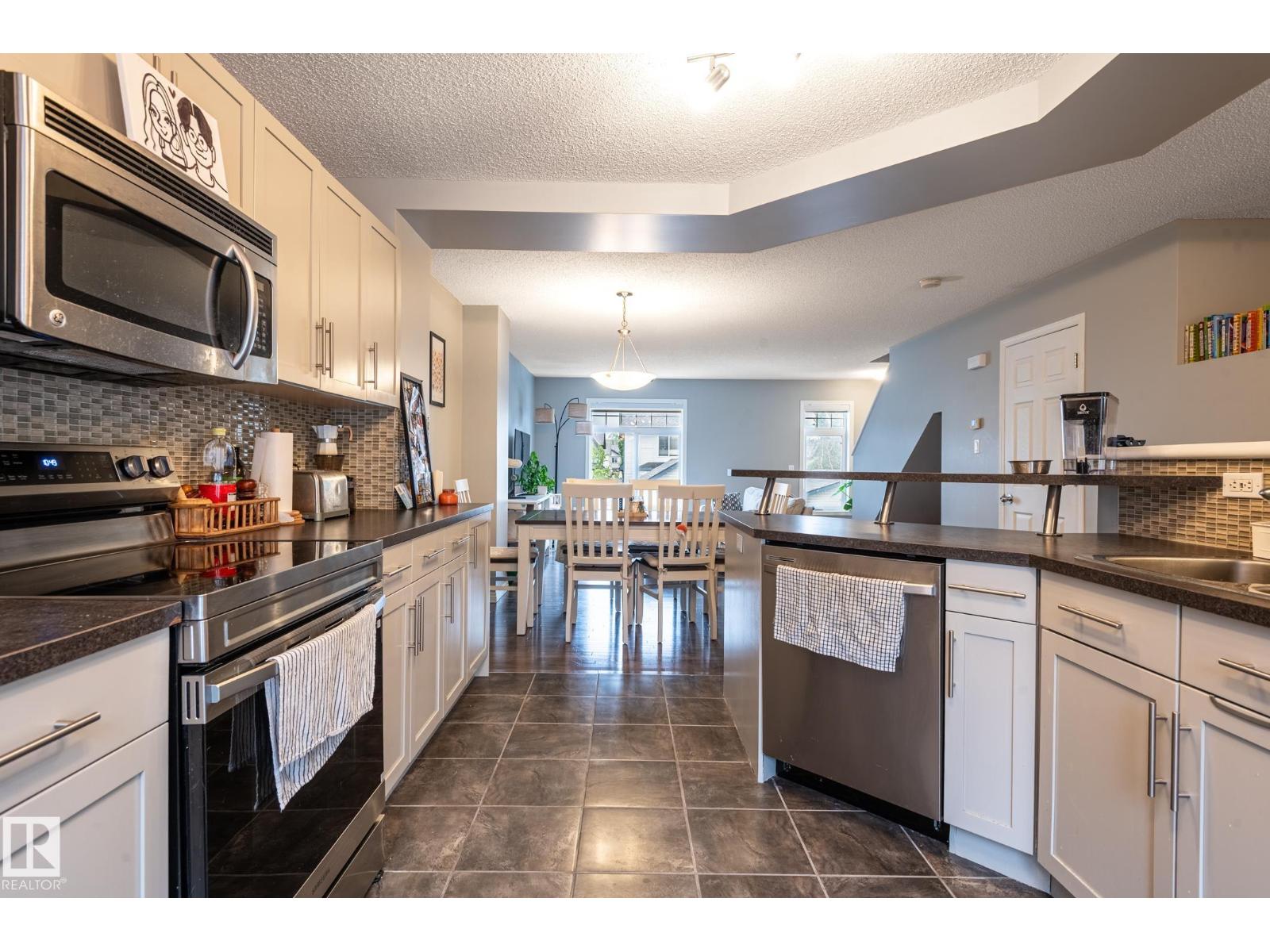 #46 465 HEMINGWAY RD NW - 10