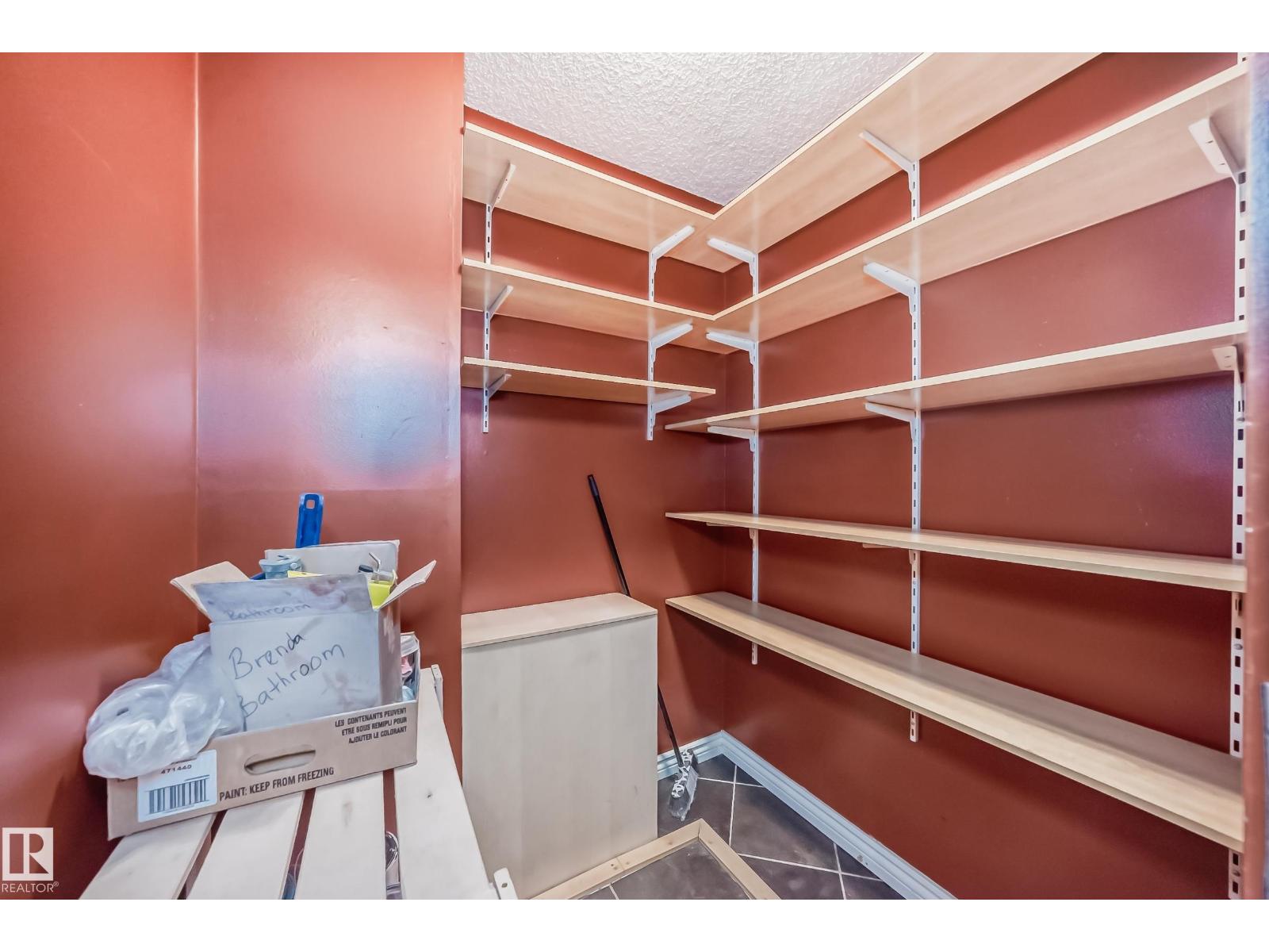 #28 3111 142 AV NW - 22