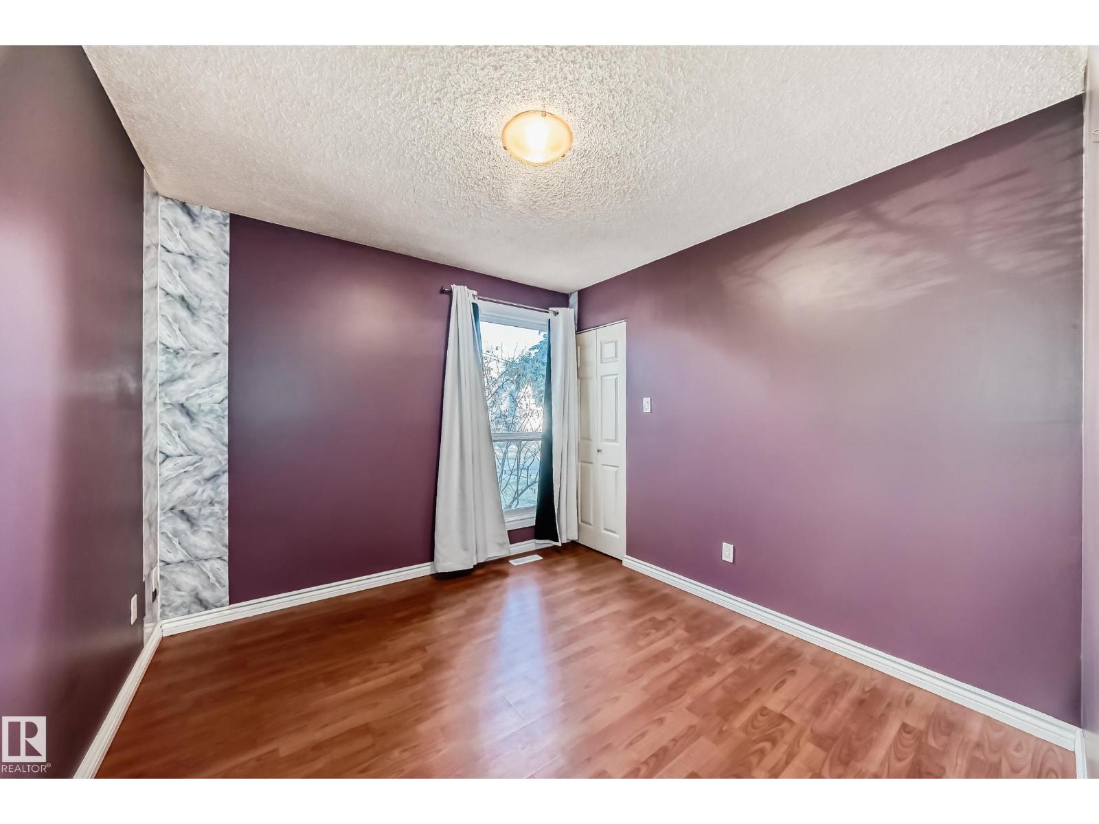 #28 3111 142 AV NW - 28