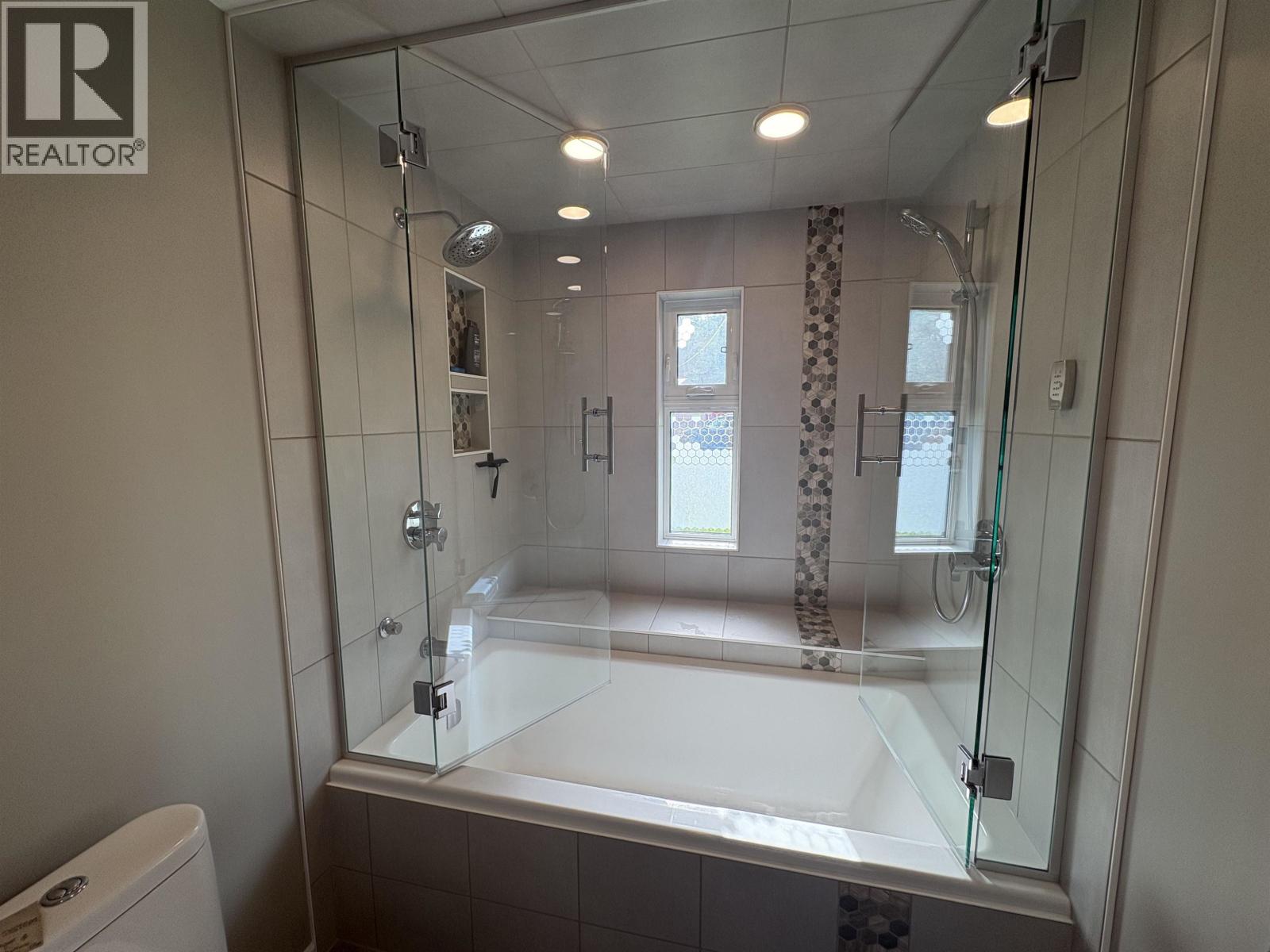 20154 BEATTIE DRIVE - 26