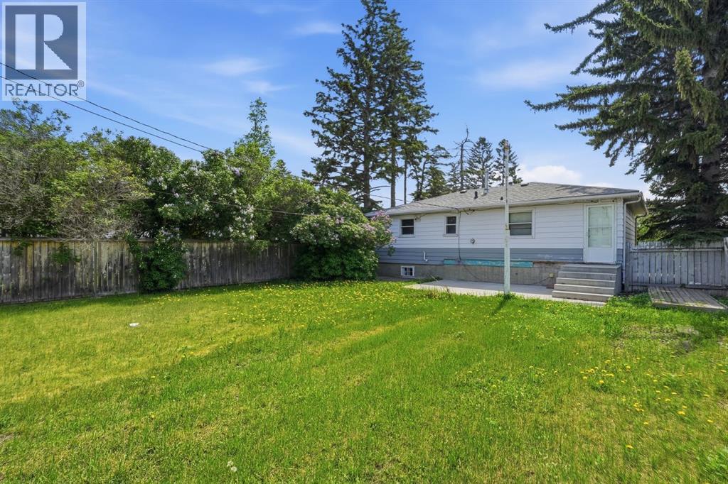 2806 9 Avenue SE - photo 3